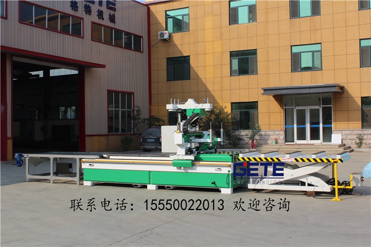 数控开料机 柜门数控开料机 柜门数控开料机多少钱CA-48&nbsp;&nbsp;加工衣柜门的设备