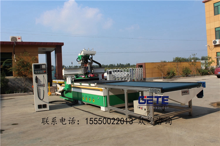 三工序开料机 M3 板式家具下料机怎么 红木家具生产设备 数控开料机 加工衣柜门的设备