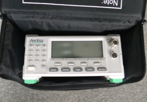 DPO4034B混合信号示波器  泰克