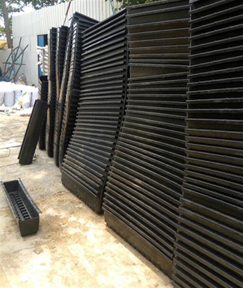 草莓种植槽,山东种植槽,泰润机械(图)  绿化种植槽  种植槽规格