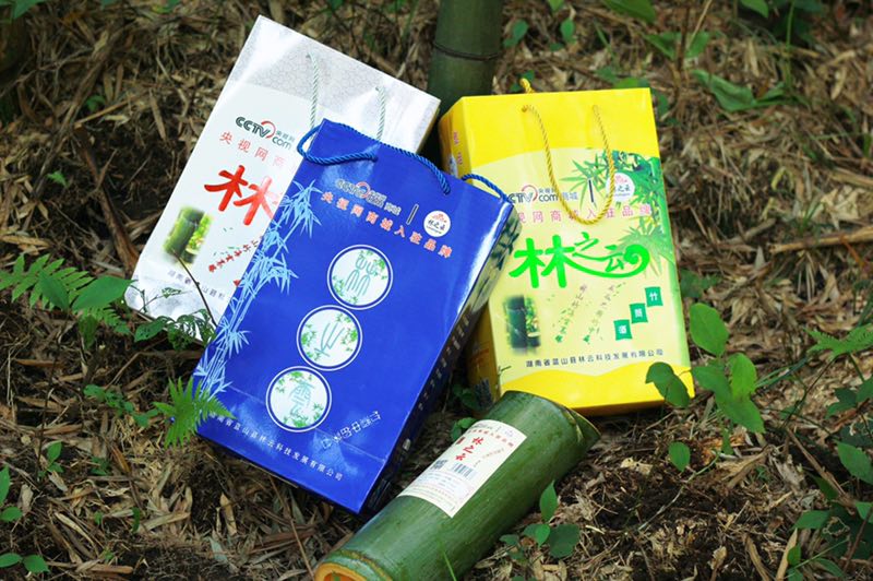 迎宾竹酒是怎么装进去的  厂家价格