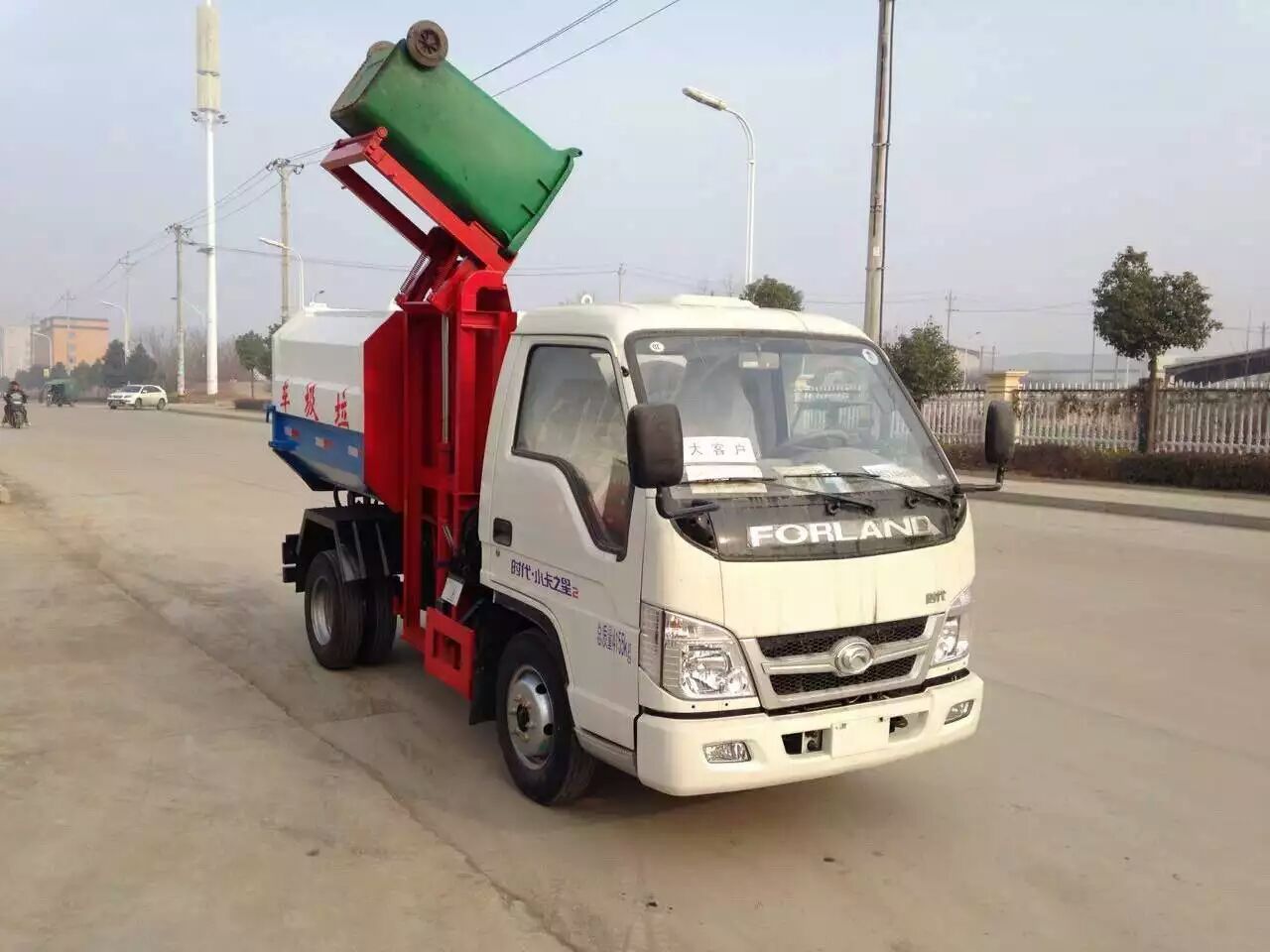 低价销售吸粪车吸污车垃圾车洒水车消防车清洗车&nbsp;&nbsp;吸粪车 吸污车&nbsp;&nbsp;洒水车 消防车&nbsp;&nbsp;高压清洗车 垃圾车