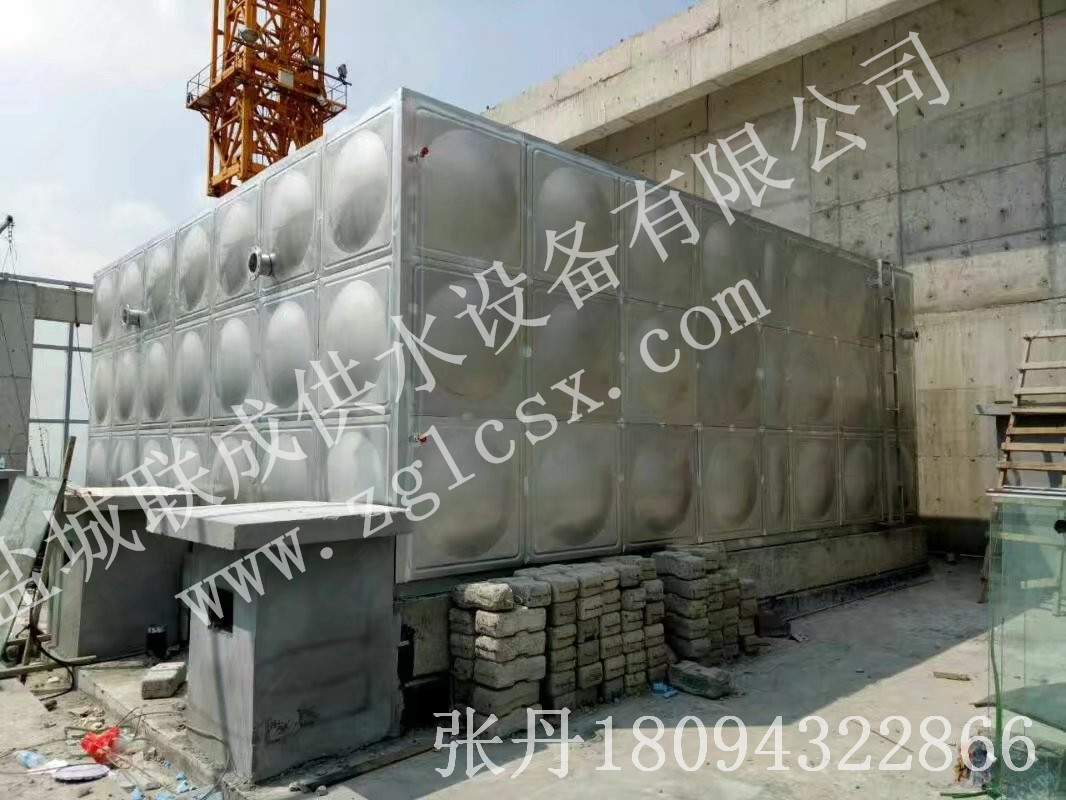 重庆消防保温专业不锈钢水箱304不锈钢水箱方形  箱泵一体化水箱