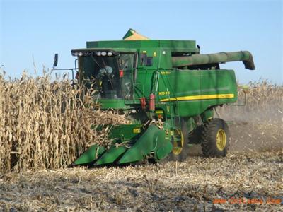 大连港二手收割机报关专业代理公司