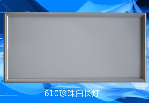 三合一灯暖集成吊顶浴霸,LED平板灯,山  LED平板灯浴霸