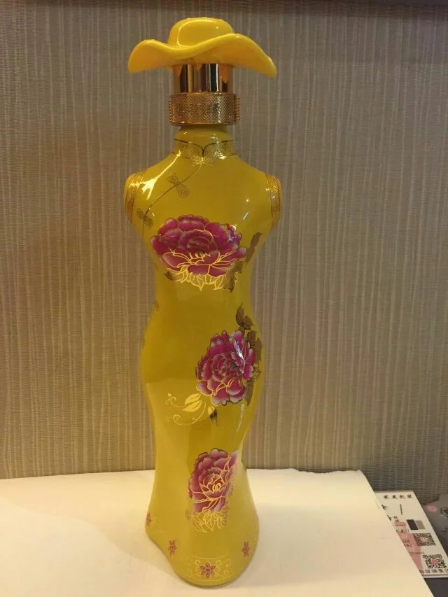 山东玻璃瓶厂&nbsp;&nbsp;山东酒瓶厂&nbsp;&nbsp;玻璃酒瓶厂家