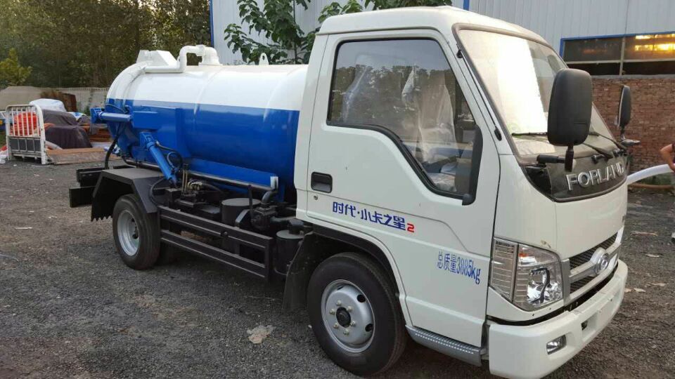 安徽销售可上蓝牌吸污车多少钱一辆  二手吸污车  吸污清洗车