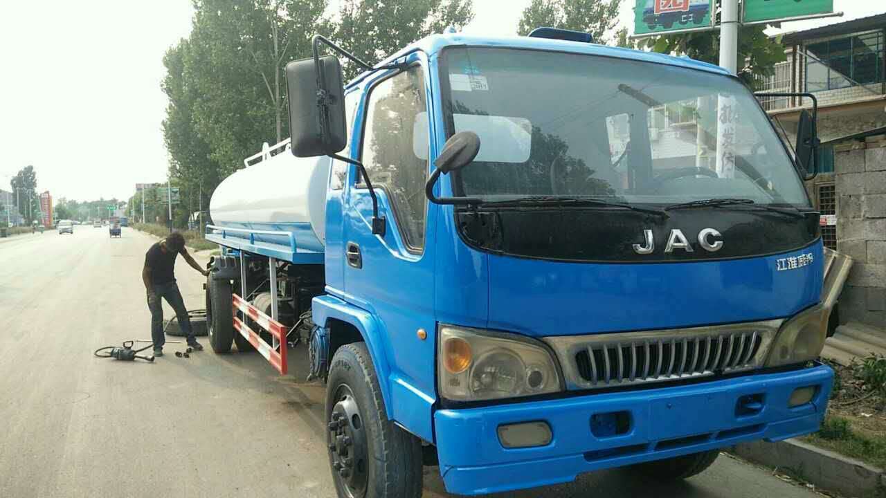 福田系列洒水车价格便宜型号齐全 二手洒水车 三轮洒水车