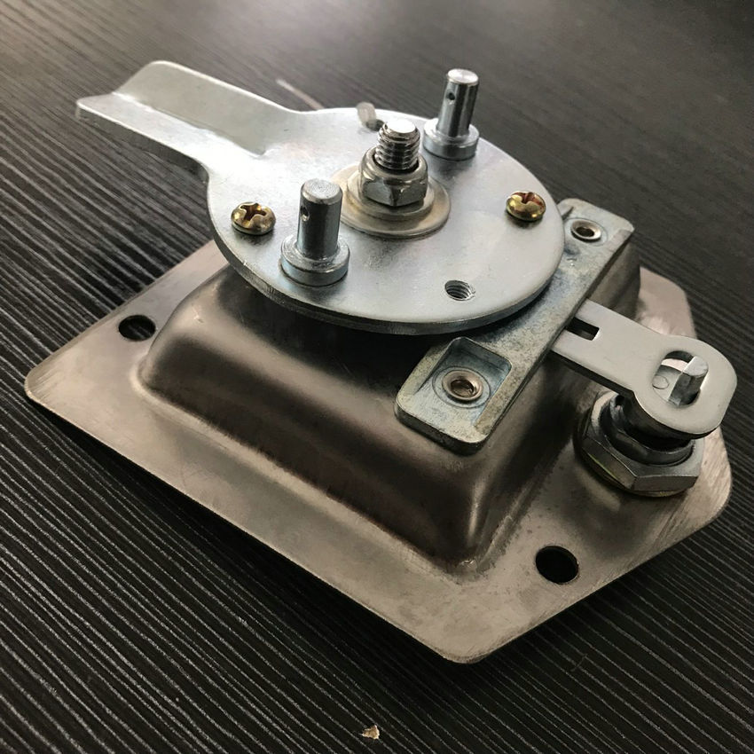 友航供应卡车工具箱锁三点锁SD124-3S  工具箱三点锁  汽车工具箱锁