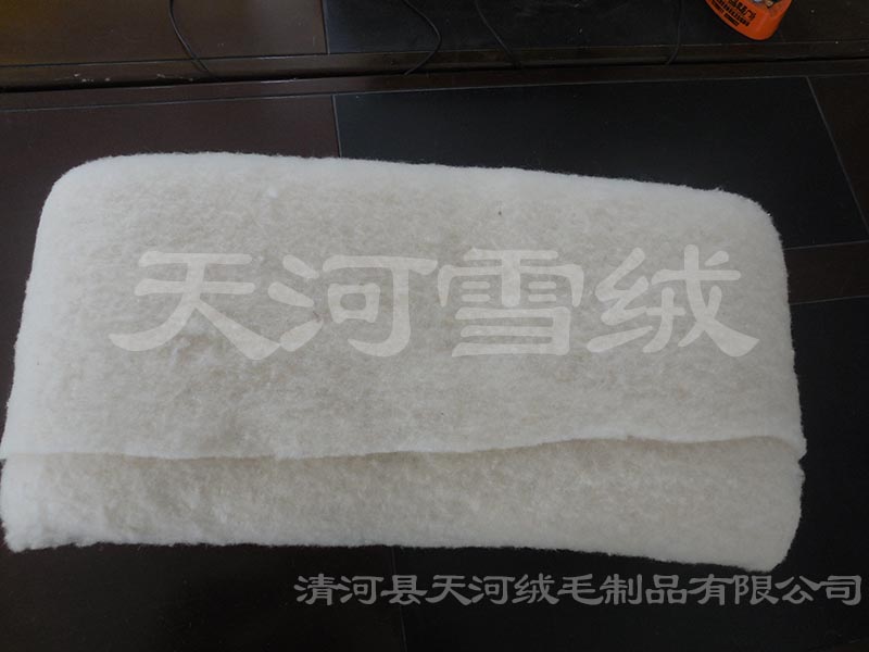 河北质量一流的羊毛絮片羽绒服报价：实用的&nbsp;&nbsp;羊毛絮片厂家&nbsp;&nbsp;羊毛絮片价格