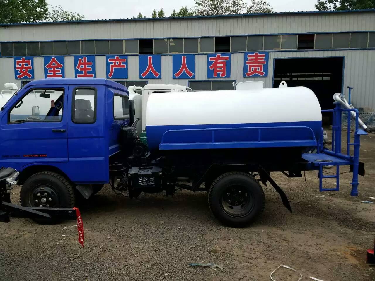 苍溪三轮洒水车价格表