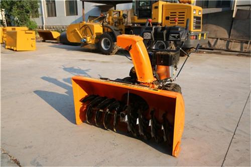 高速公路抛雪机,抛雪机,天洁机械(查看) 路面抛雪机 厂家专业生产抛雪