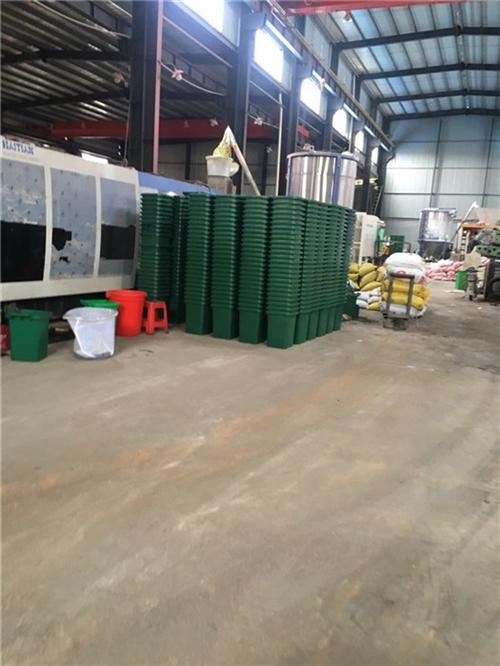 韶山垃圾桶_湖南金盛塑料厂_垃圾桶耐用吗  摔不烂垃圾桶  垃圾桶质量