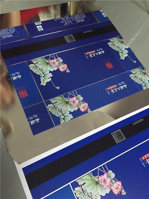 惠州白墨打样|卡诺数码|全开数码UV白墨  UV白墨打样机价  印刷包装UV白墨  白彩同步白墨打样