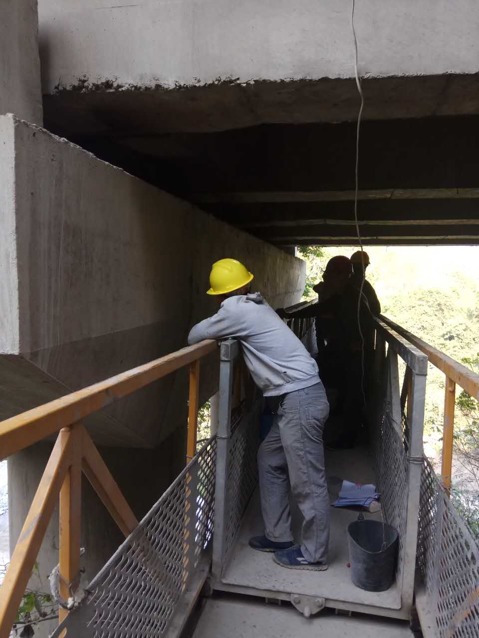 四川云南贵州陕西省内桥梁检测车出租，价格实惠！  四川桥梁检测车  云南桥梁检测车  贵州桥梁检测车