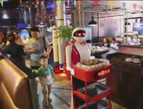 卖场服务机器人、服务机器人、武汉售楼部机  餐厅服务机器人  促销服务机器人