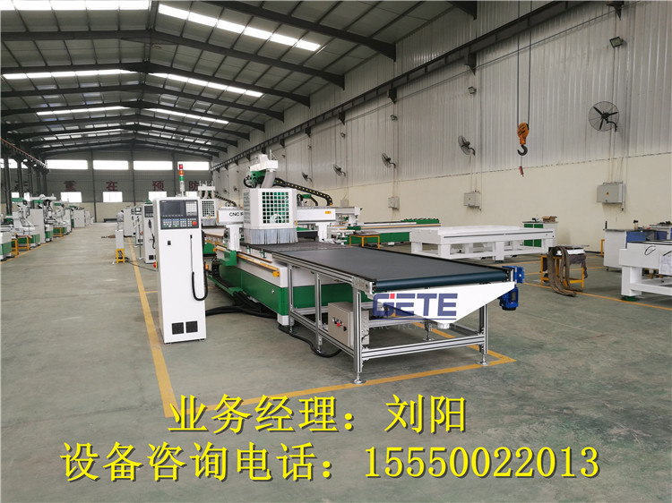 电子开料锯 CA-48型