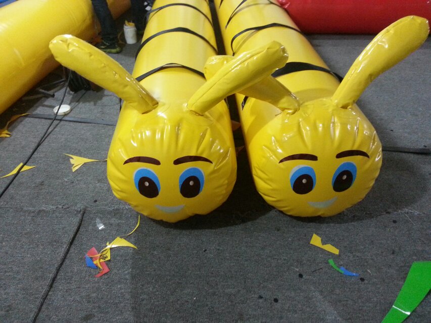 趣味器材  充气道具  拓展道具