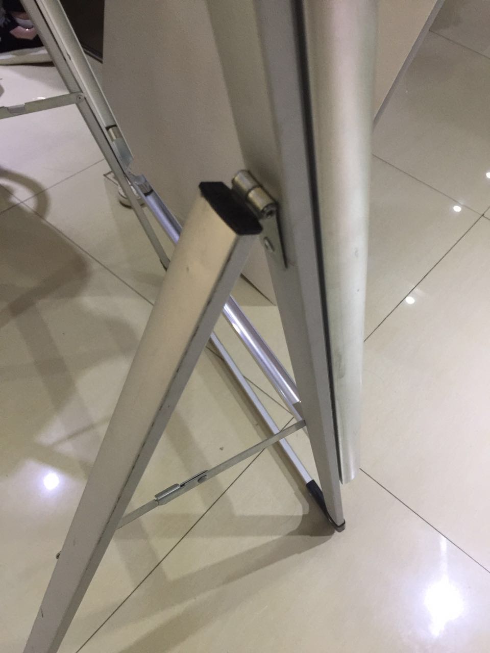 海报架哪里买铝合金展板展架 厂家定制海报架