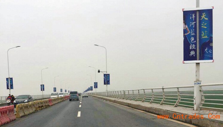 道旗架型材厚度  户外广告旗杆  厂家定制道旗架