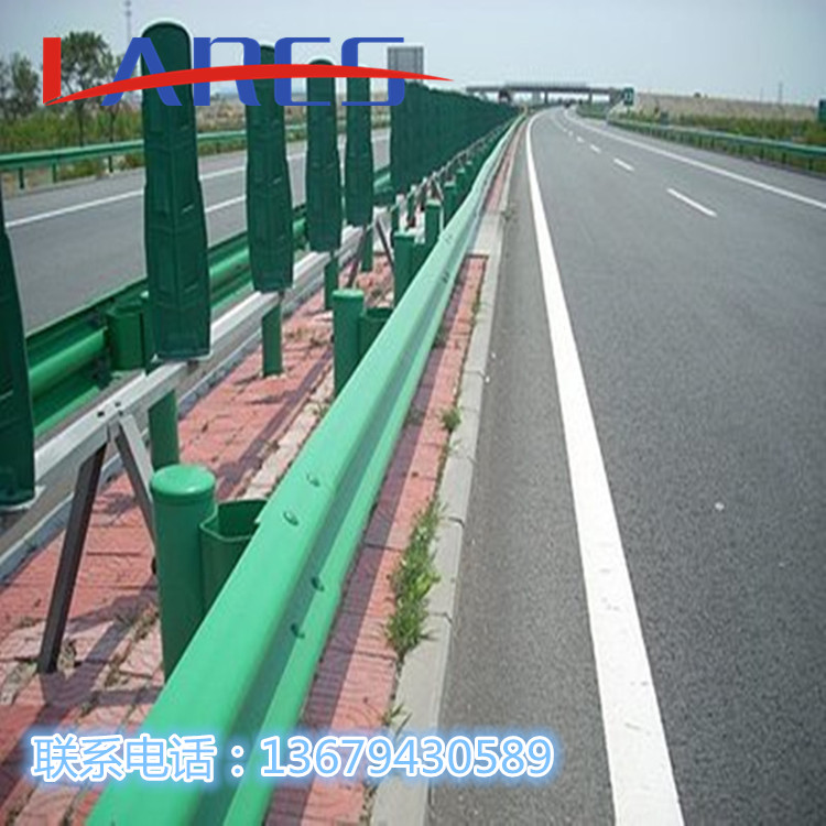 景泰那里有卖公路防撞护栏的  波形护栏