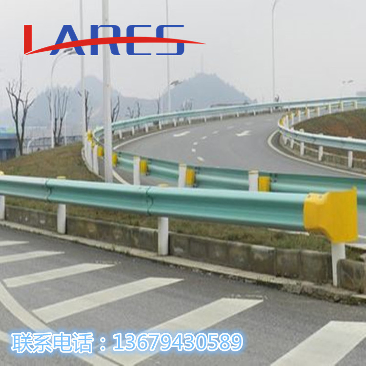 兰州波形护栏工程用量  防撞护栏