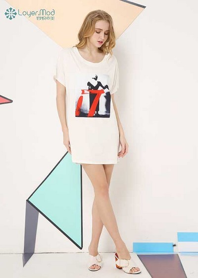 容悦折扣批发 价格公道的容悦 沐沐服饰批  容悦女装  容悦品牌