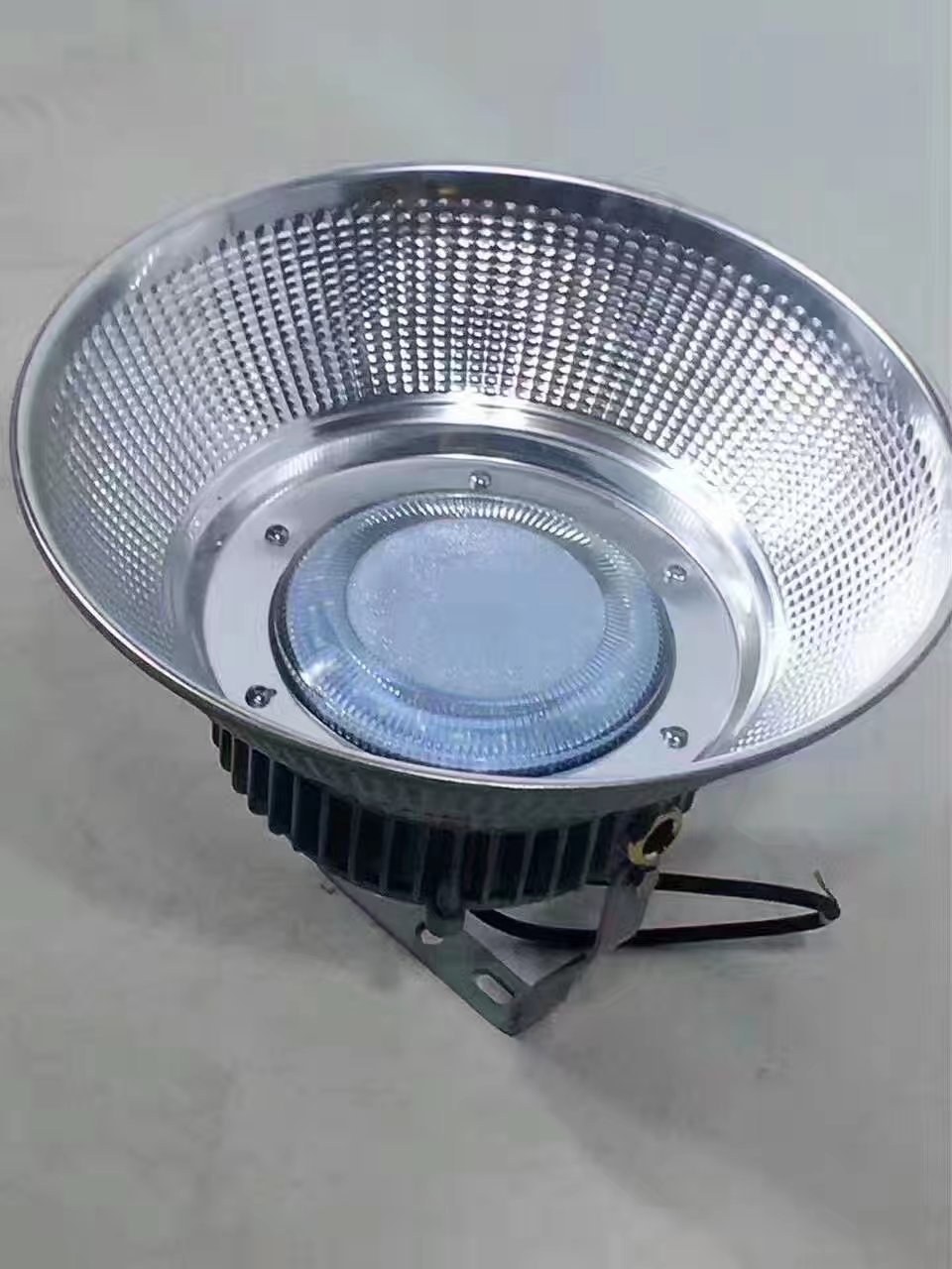 河南80W体育场馆照明LED灯 体育馆LED灯 球场照明灯
