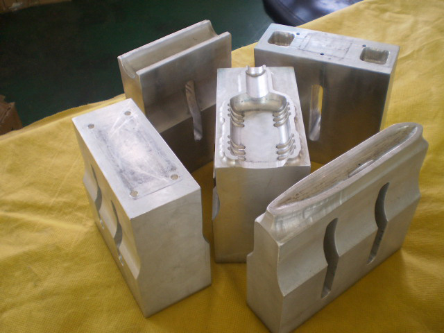 仲恺塑胶焊接模具，胶壳热压模具-采用进口铝