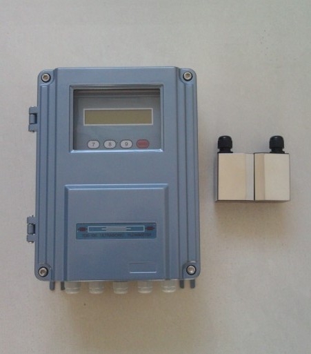 TDS-100超声波流量计  广州流量计  TDS-100流量计