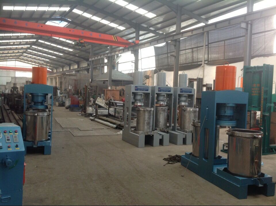 通化液压榨油机:专业可靠的液压榨油机,福 液压榨油机批发 液压榨油机价格