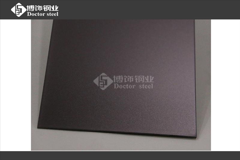 不锈钢亮光无指纹青黑喷砂板，厂家直销价格便宜  青黑不锈钢  不锈钢喷砂板