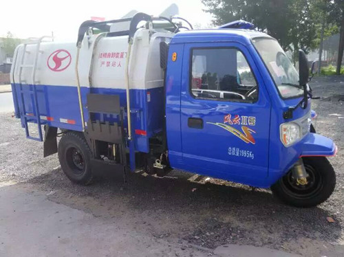 【米易县6吨吸粪车今日价格