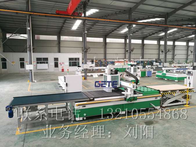 板材开料机  UA-48&nbsp;&nbsp;橱柜数控开料机&nbsp;&nbsp;家具机械设备