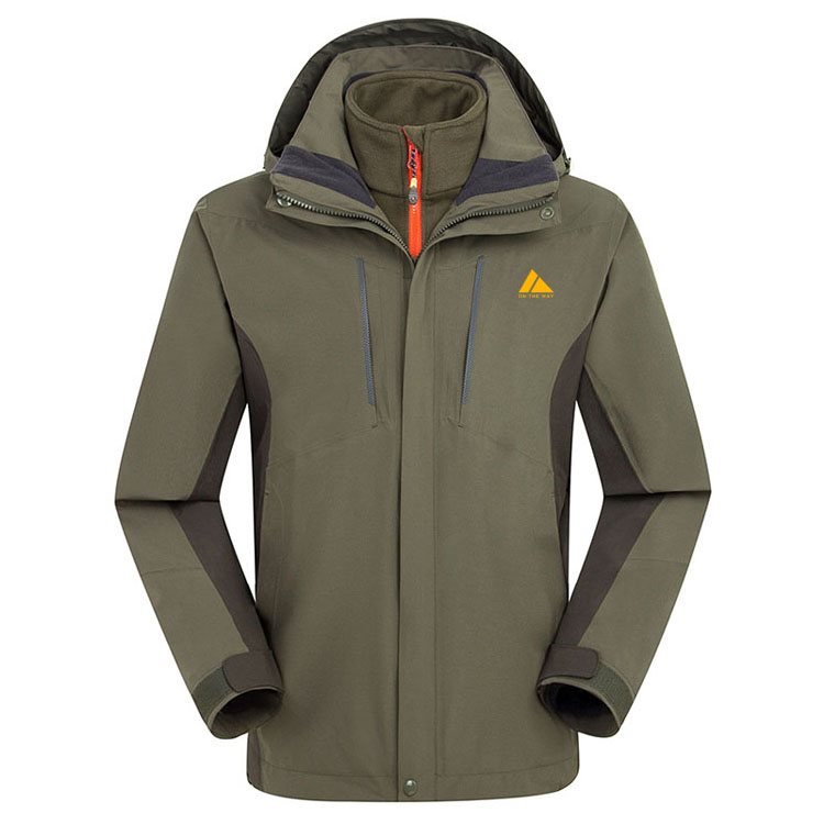 冲锋衣贴牌定制，冲锋衣定做厂家  冲锋衣批发