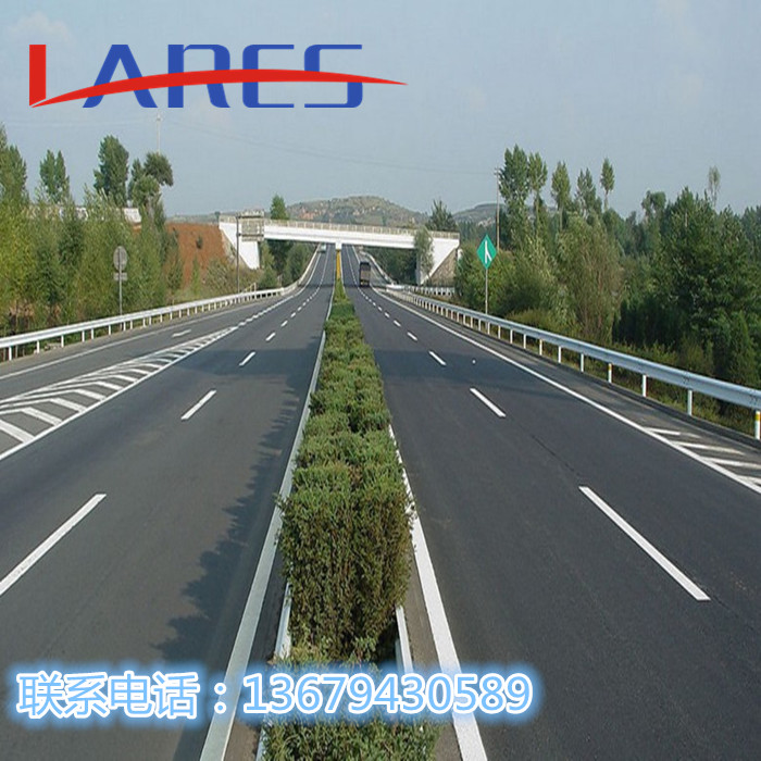陕西延安波形护栏板销售厂家  防撞护栏