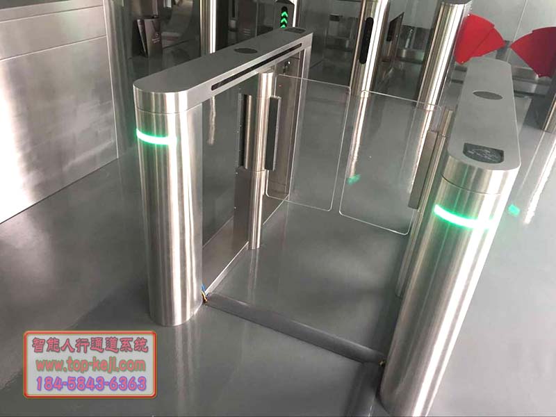 景区速通门票务系统特点  平移门  一字闸