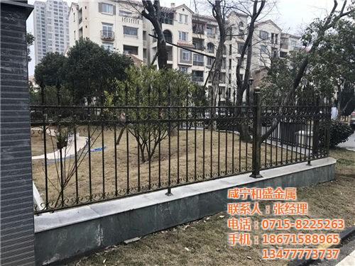 厂房围栏|咸宁和盛金属(图)|锌钢围栏 锌钢护栏质量如何