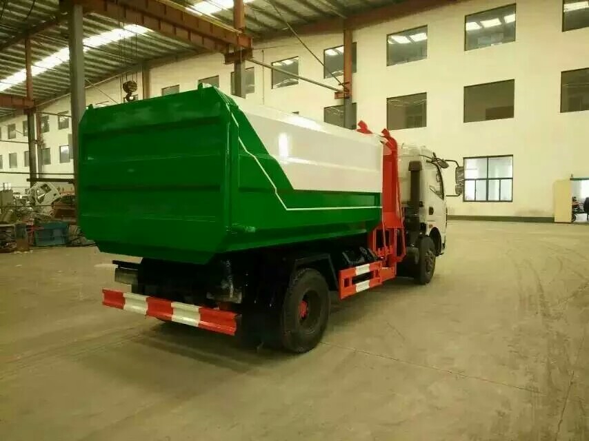 东风系列 上蓝牌和黄牌垃圾车价格  挂桶垃圾车  三轮垃圾车