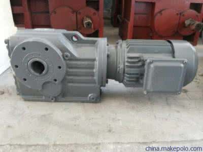 优势供应美国WINSMITH减速箱等产品。&nbsp;&nbsp;943MWUS105X0A8
