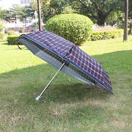雨伞生产厂家 深圳市龙岗生产厂家 生产三折伞厂家  雨伞厂家  深圳伞厂