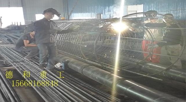 钢筋笼外箍筋绕筋机简单实用效率高  钢筋笼绕筋机  简体笼滚焊机