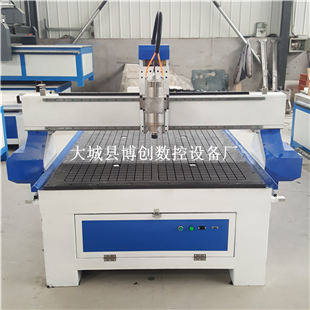 三工序自动换刀雕刻机 板式家具橱柜门雕花机 真空吸附雕刻机 浮雕雕刻机 1325雕刻机多少钱
