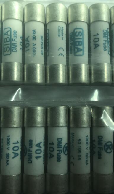 专业生产加工各种光伏专用熔断器、阳安电子 光伏熔断器 光伏保险丝 光伏高压熔断器
