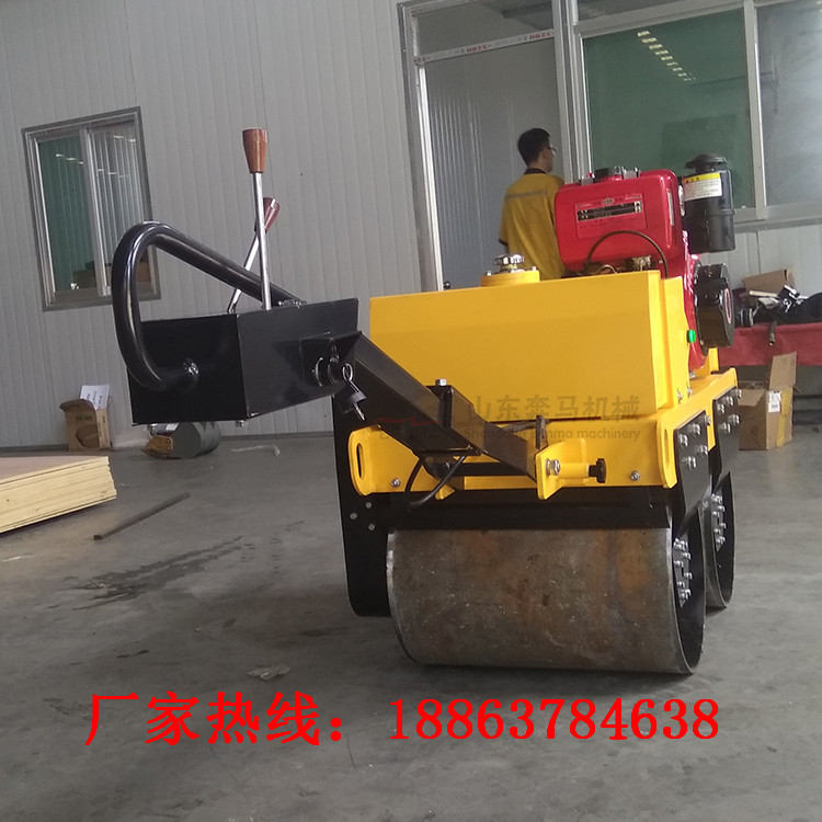 小型两轮压路机奔马小双轮振动压路机小型手扶压路机  手扶双轮压路机价格  小型压路机厂家  奔马小型压路机价格