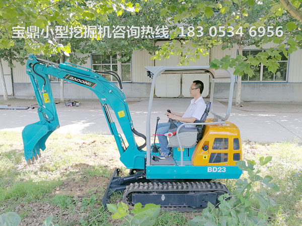 微型小型挖掘机多少钱一台&nbsp;&nbsp;微型小型挖掘机价格