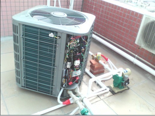 安装空气能热水器 太阳能热水器  安装太阳能热水器  空气能热水器安装