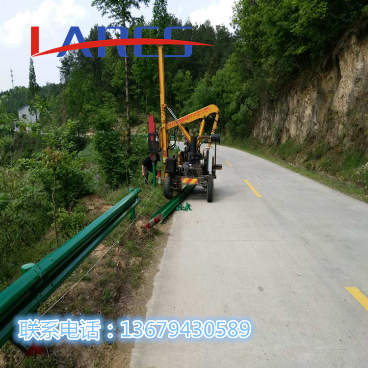 高速公路防撞波形梁护栏有哪些分类  防撞护栏  波形护栏