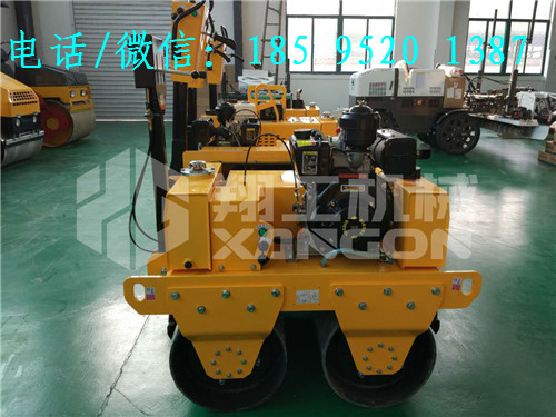 小型手扶双钢轮压路机生产基地在济宁翔工机械&nbsp;&nbsp;小型压路机&nbsp;&nbsp;座驾压路机