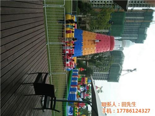 东西湖充气,博伯乐文化,充气城堡  充气足球  熊出没城堡